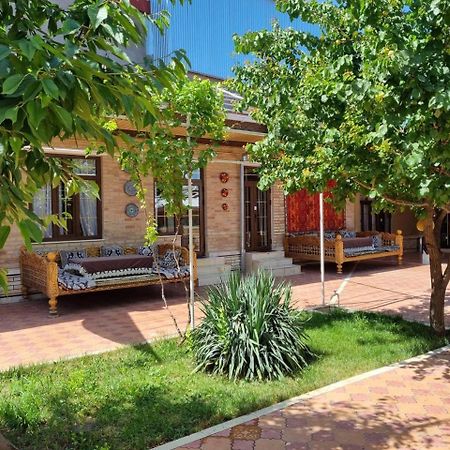Salomat Guest House Samarkand Buitenkant foto