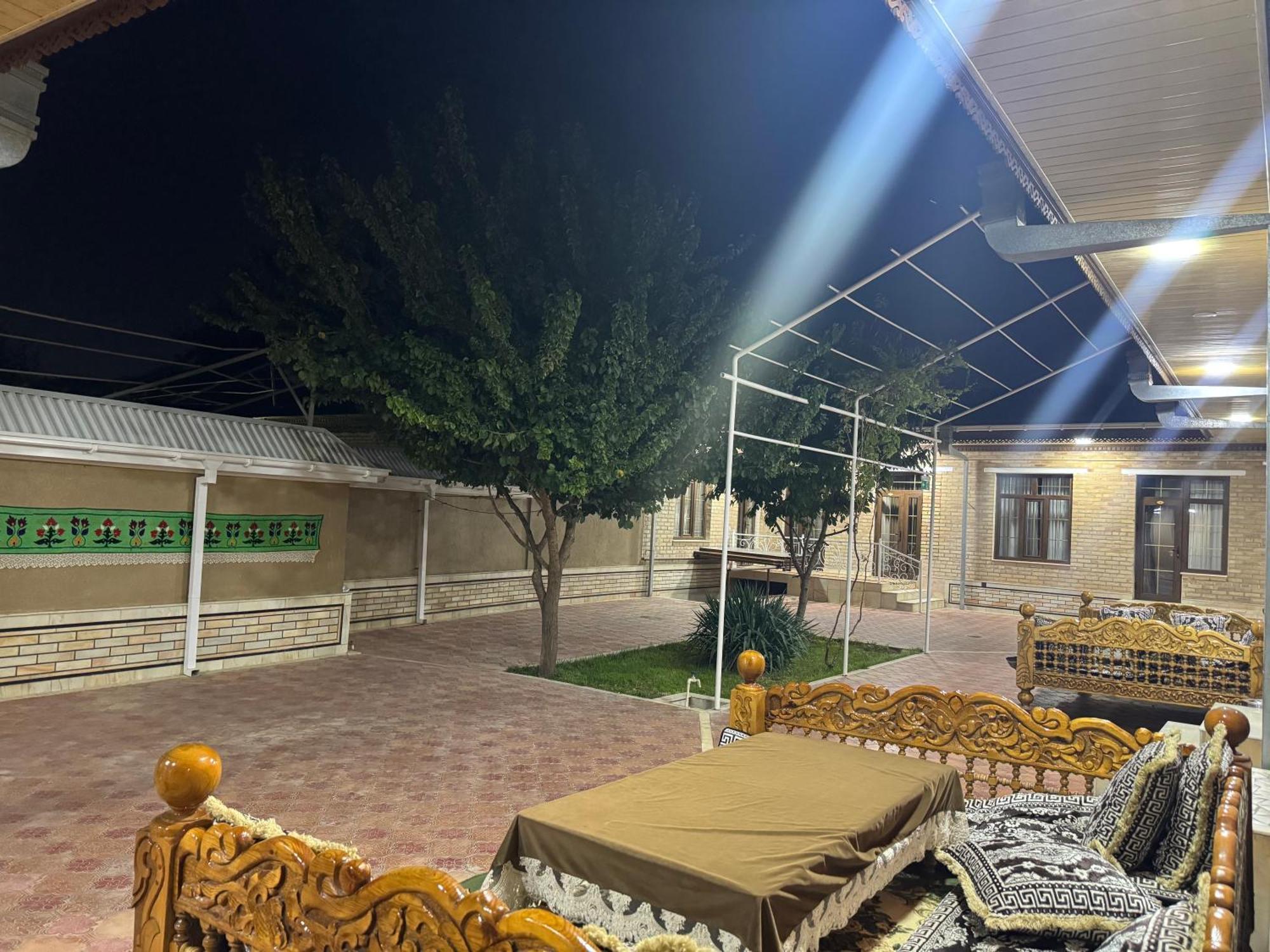 Salomat Guest House Samarkand Buitenkant foto