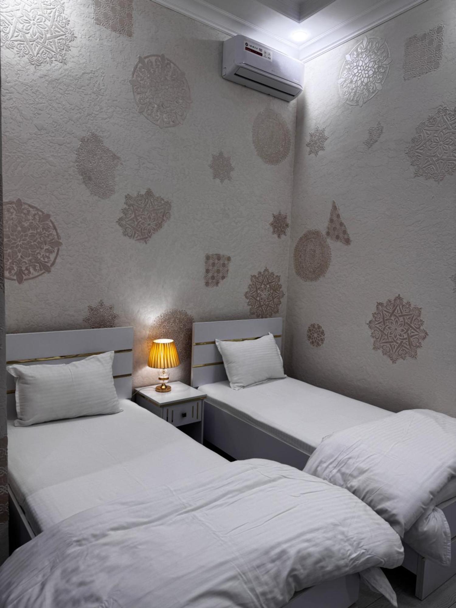 Salomat Guest House Samarkand Buitenkant foto